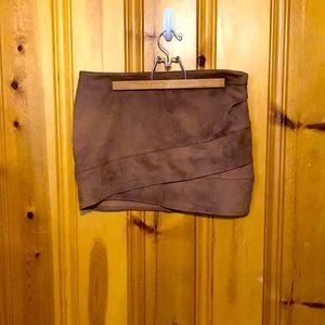 Free People suede skirt size 10, brown suede material